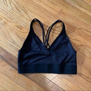 Mika Yoga Christina Top